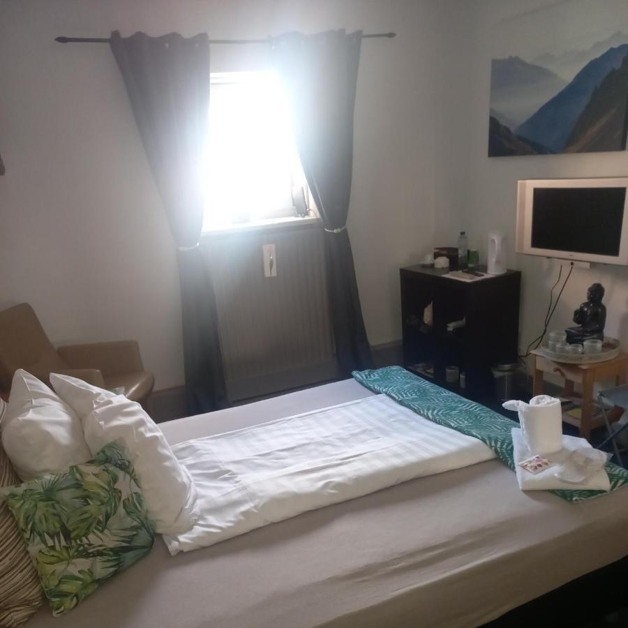 Bed and Breakfast Schuttershof Heerlen - Adults Only Экстерьер фото